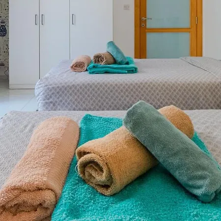 شقة New Spacious 3bdr 2 Bth Bugibba خليج سانت بول