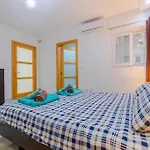 New Spacious 3bdr 2 Bth Bugibba Lejlighed San Pawl il-Baħar