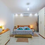 New Spacious 3bdr 2 Bth Bugibba