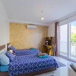 New Spacious 3bdr 2 Bth Bugibba Lejlighed San Pawl il-Baħar