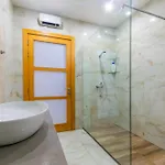New Spacious 3bdr 2 Bth Bugibba Lejlighed *