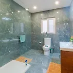 New Spacious 3bdr 2 Bth Bugibba Lejlighed San Pawl il-Baħar