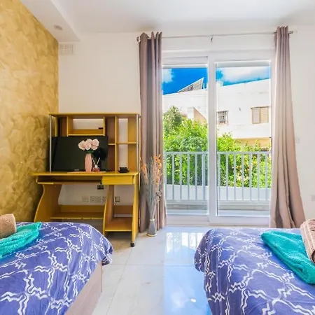 New Spacious 3bdr 2 Bth Bugibba Apartman San Pawl il-Baħar