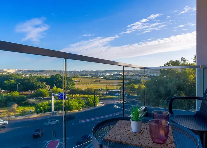 Apartment New Spacious 3bdr 2 Bth Bugibba