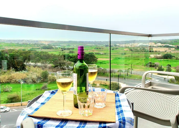 Apartment New Spacious 3bdr 2 Bth Bugibba