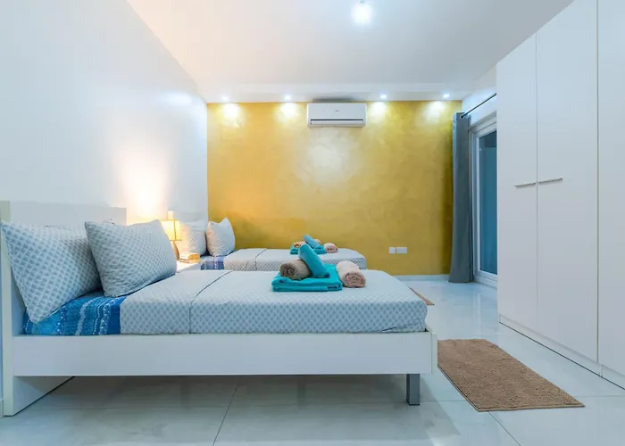 New Spacious 3bdr 2 Bth Bugibba Апартаменты *