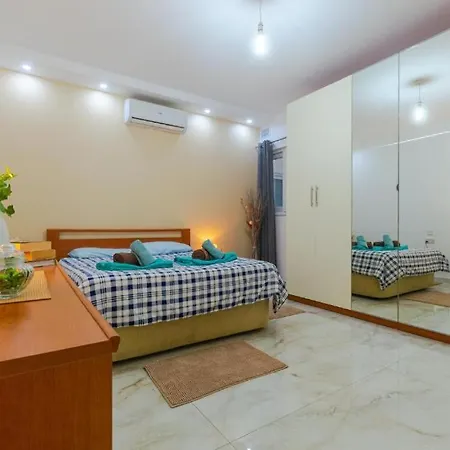 New Spacious 3bdr 2 Bth Bugibba *