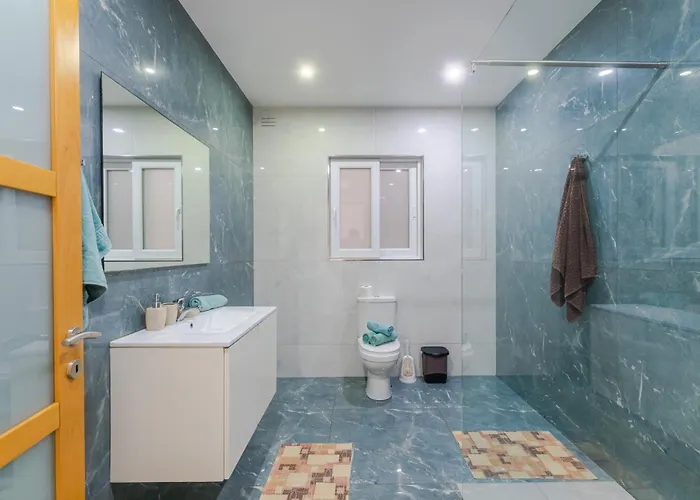 New Spacious 3bdr 2 Bth Bugibba *